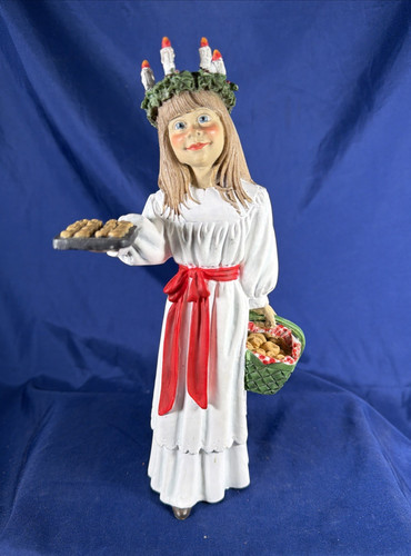 Candy design norway figurine - design,