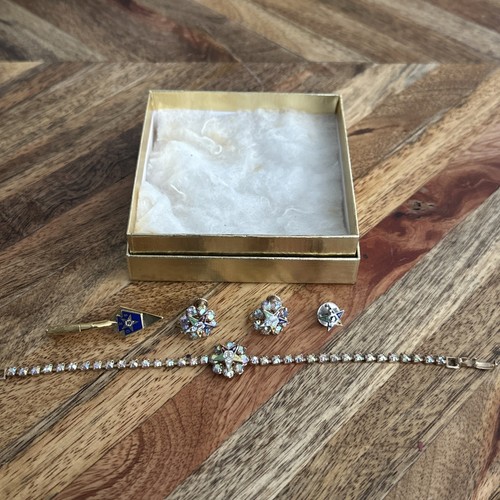 Vintage order eastern - order,