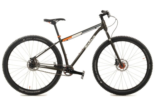 Used 2104 salsa mariachi - used, el