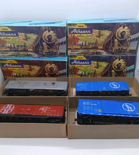 Lot athearn model train - of,
