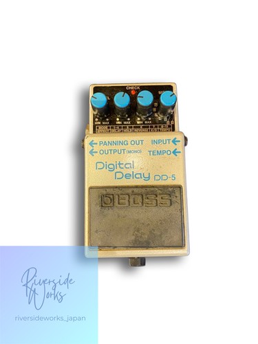 Boss digital delay effect - digital,