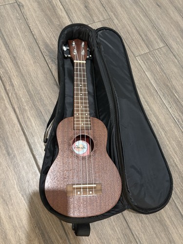 Amahi mahogany soprano ukulele - soprano,