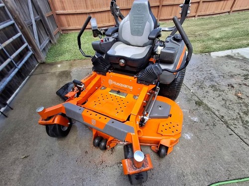 Husqvarna z560x zero - husqvarna, zero-turn