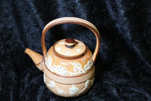 Antique doulton lambeth tea - doulton,