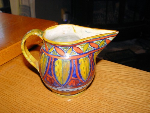 Italian majolica pitcher - majolica, /