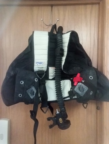 Zeagle buoyancy compensator - zeagle,