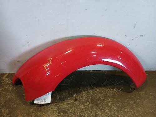 Left front fender - (lg3l/red),
