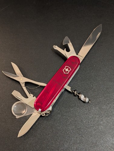Victorinox explorer swiss - swiss, army