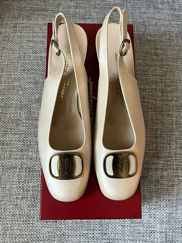 Salvatore ferragamo beige - salvatore,
