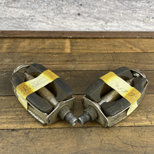 Vintage schwinn bow - vintage,
