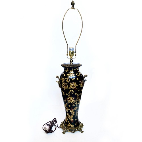 Black lacquer gold scroll - black,