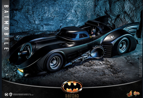 Hot toys batman batmobile - toys,