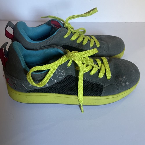 Water shoes liquid - liquid, by