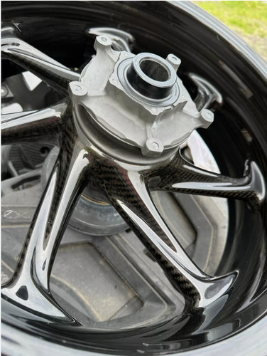 Bmw m1000rr carbon - bmw,