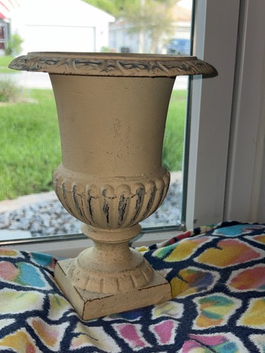 Heavy vintage cast - cast, garden