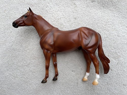Retired breyer the ideal - retired,