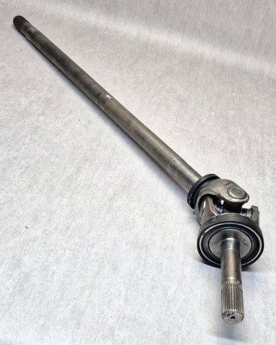 Dana front axle - front, outer