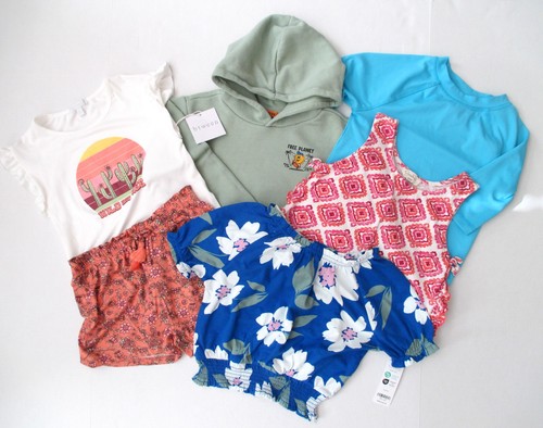 Girl clothing lot size - lot, of