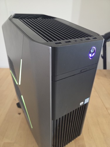 Alienware aurora gaming - r5,