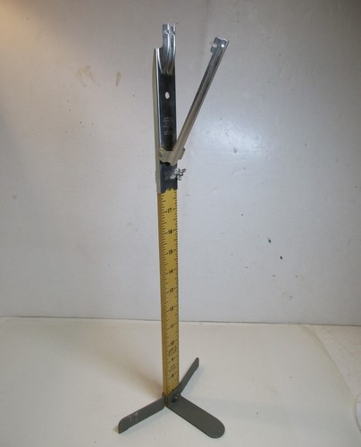 Vintage pin skirt marker - pin-it,