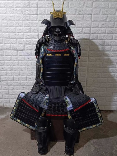 Wearable japanese samurai - wearable,