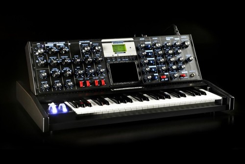 Moog minimoog voyager electric - voyager,