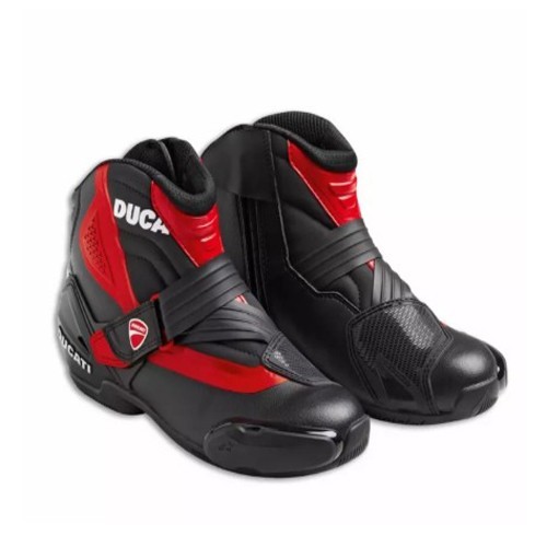 Ducati motorcycle racing - ducati,