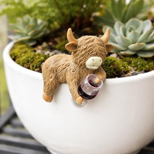 Highland cow plant pot - cow,