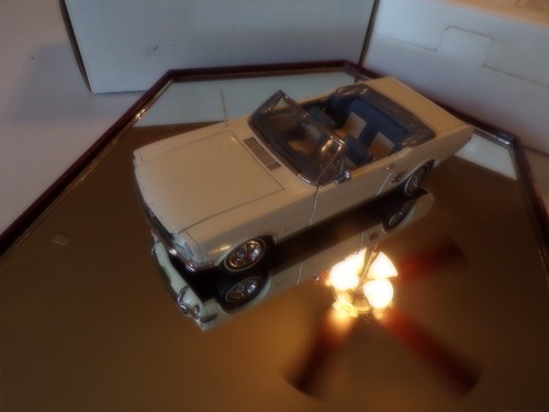 Danbury mint white - , ford