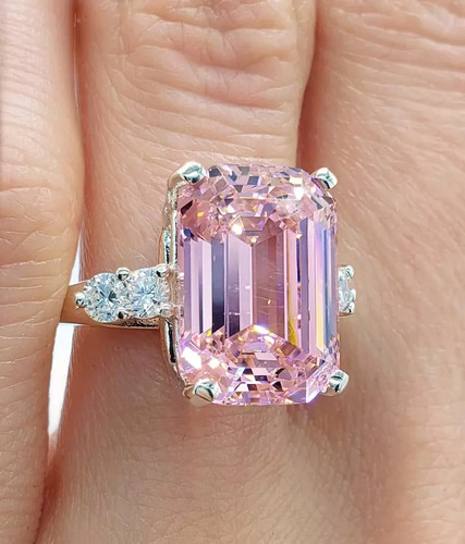 Emerald cut natural - emerald,