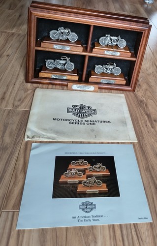 Brookfield collectors guild - collectors,