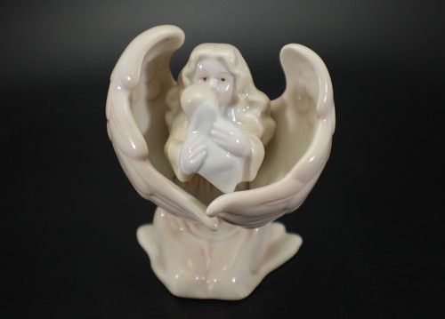 Russ berrie figurine angel - russ,