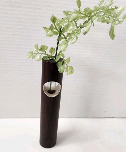 Minimalist dark wood plant - minimalist,