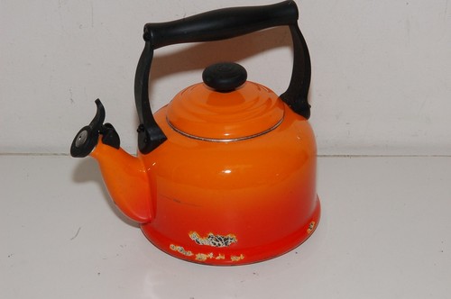 Creuset orange enameled - le,