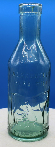 Absolutely pure milk - pure,