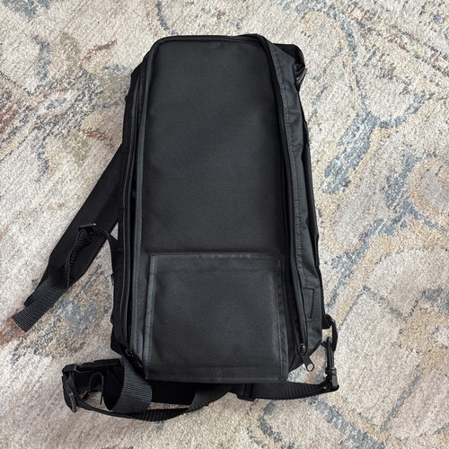 Nwot triac sherwood kangaroo - nwot,