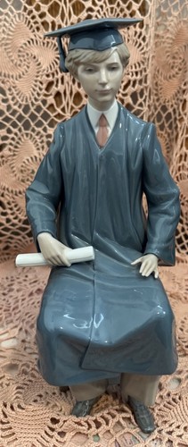Lladro 5198 boy graduate - lladro,