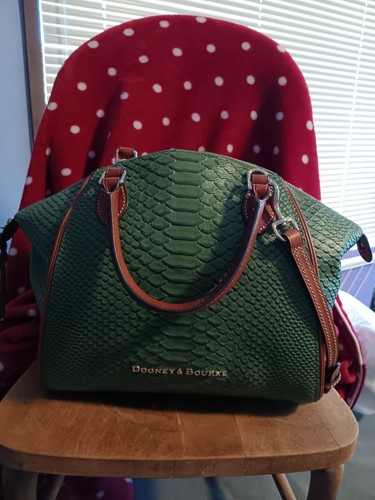 Dooney bourke caldwell sydney - bourke,
