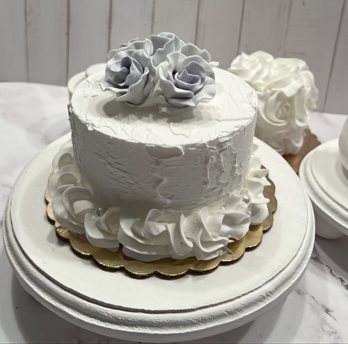 Dezicakes fake wedding cake - dezicakes,