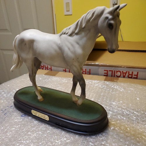 John beswick horse desert - john,