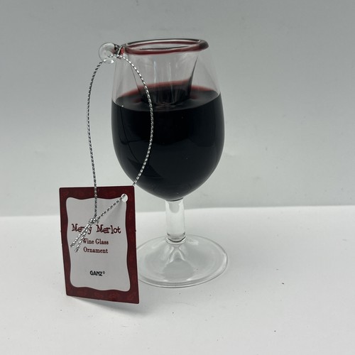 Ganz liquid filled wine - wine, glass