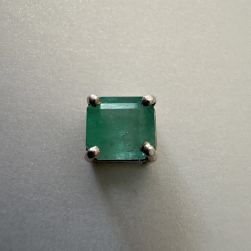 Natural muzo colombian emerald - colombian,