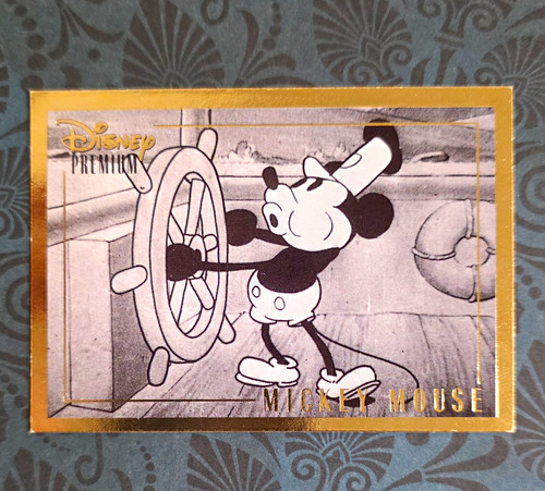 Disney premium mickey mouse - premium,