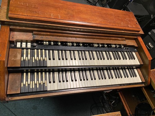 Hammond console organ - hammond,