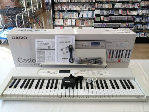 Casio 520 keyboard from - casio,