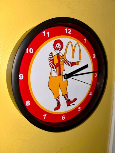 Ronald mcdonald hamburgers - ronald,