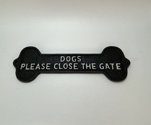 Dogs please close the - please,