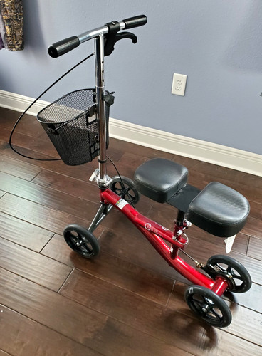 Roscoe knee scooter with - knee,