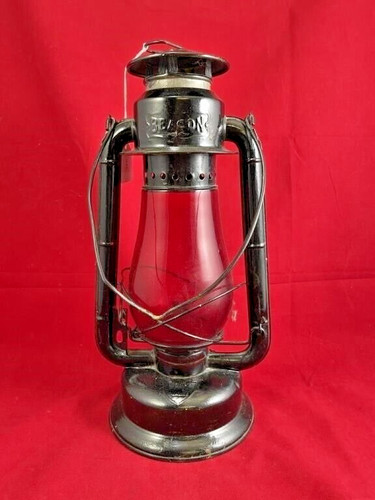 Antique beacon barn lantern - lg,