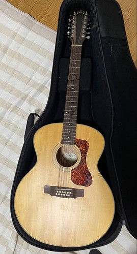 Guild string acoustic - 12-string,